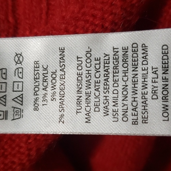 Ruby Moon NWT Cropped Wool Blend "Merry" Holiday Sweater - Picture 4 of 5